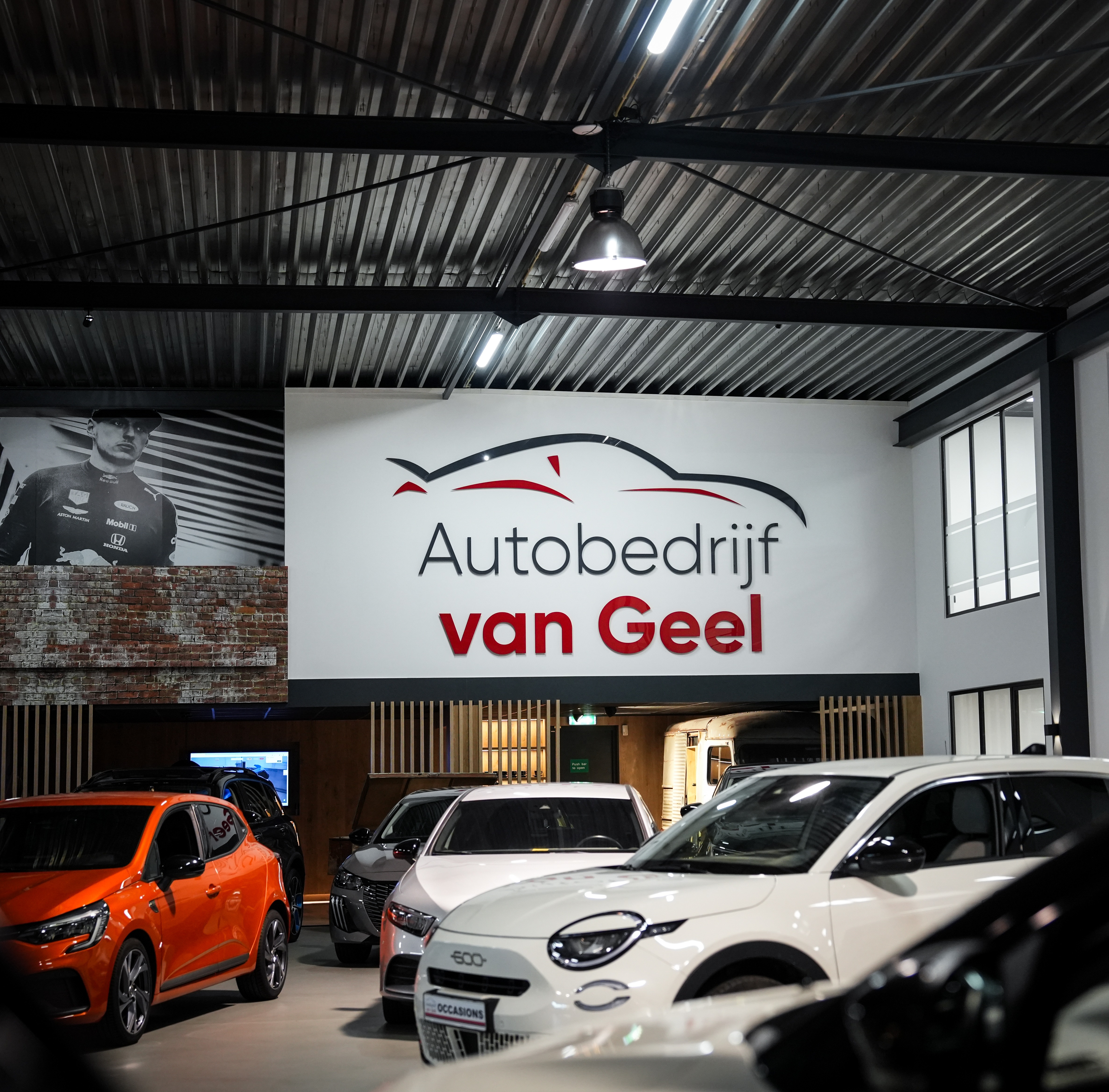 Gallery gallery_images_2_2_17829792182019344435.jpg  | Autobedrijf van Geel