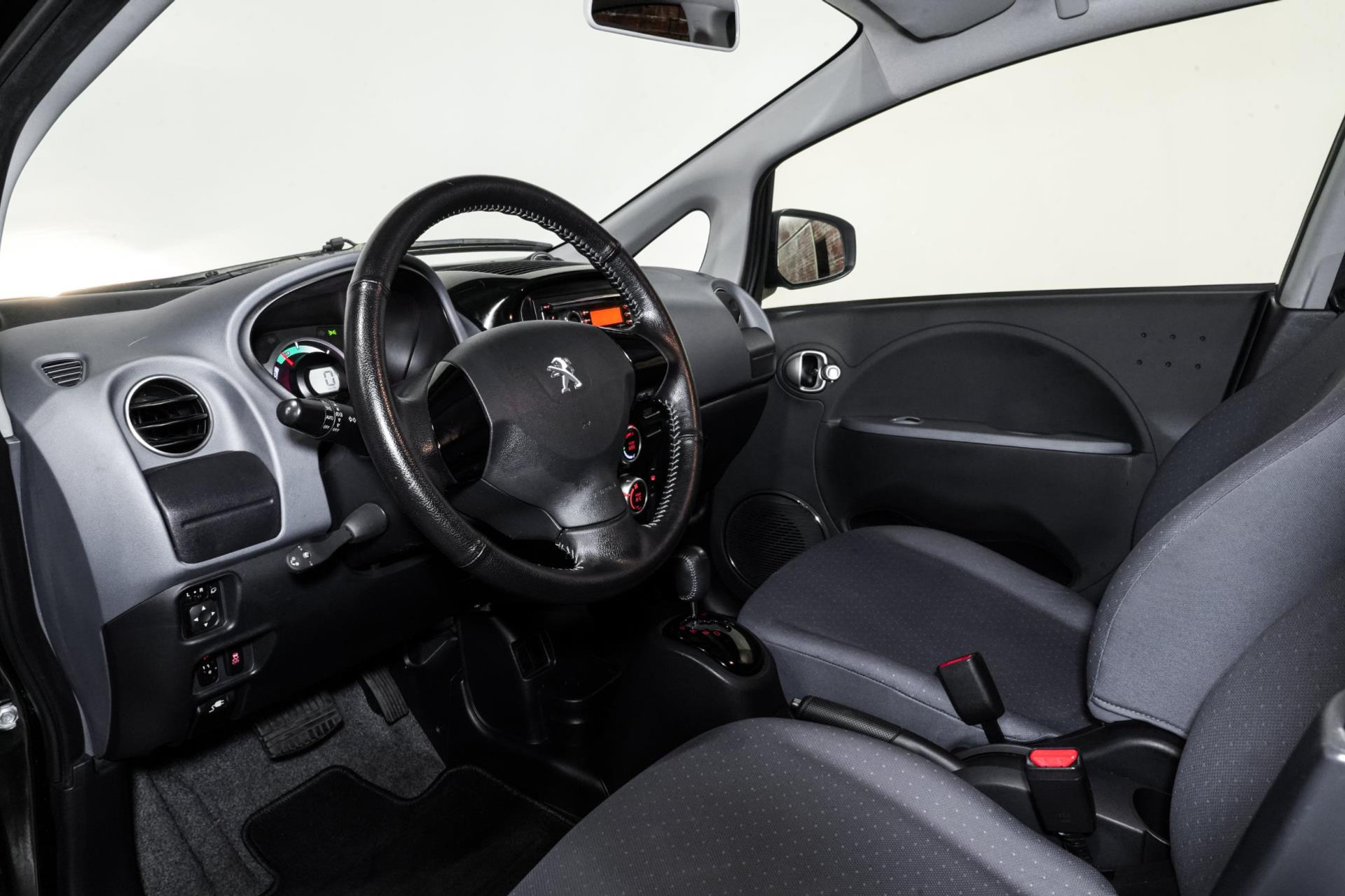 Peugeot iOn Active I Cruise controle I Rijklaarprijs 41889394-20.jpg | Autobedrijf van Geel