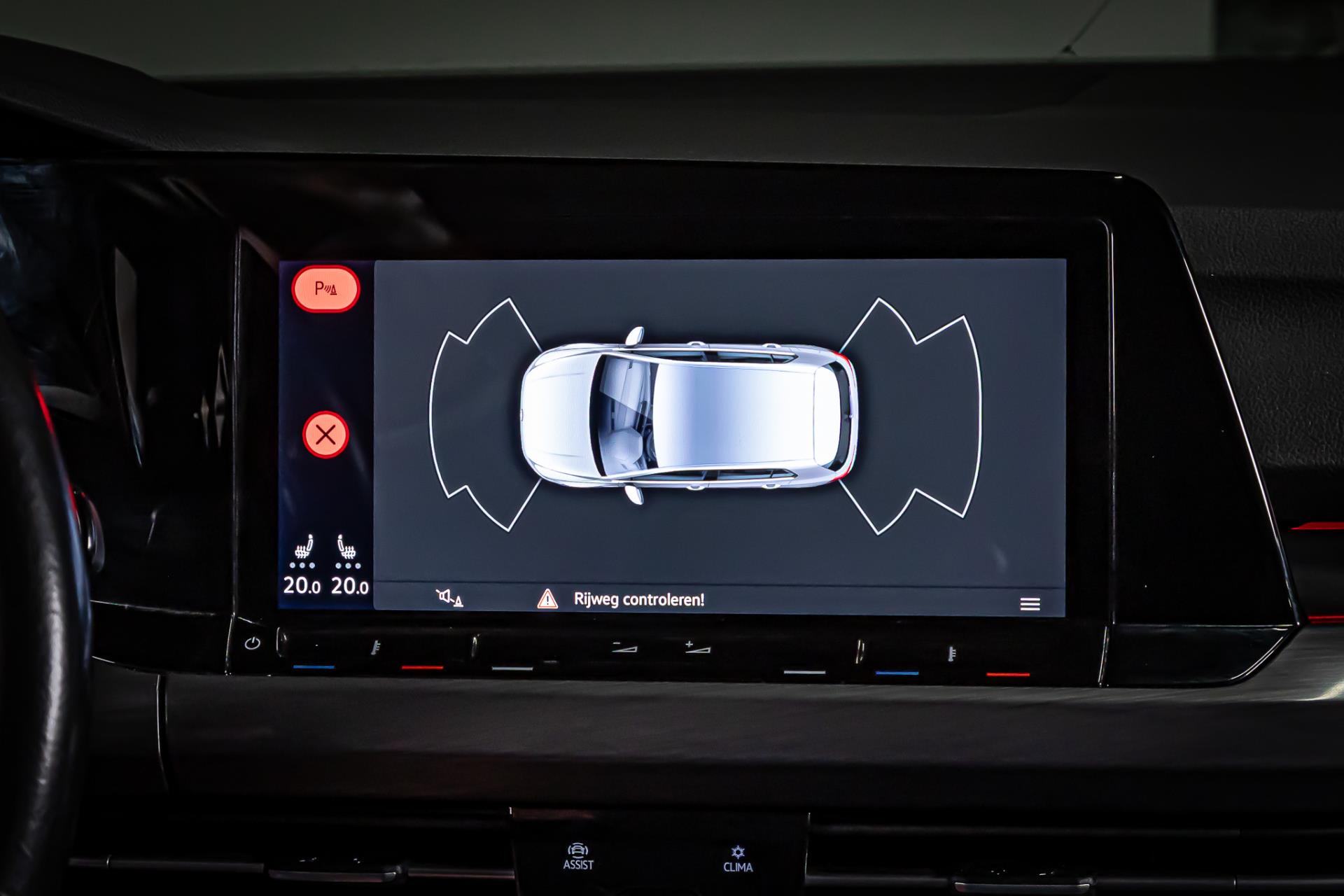 Volkswagen Golf 1.5 TSI R-Line I Stoelen met memory I Stoelverwarming I Rijklaarprijs 44499459-22.jpg | Autobedrijf van Geel