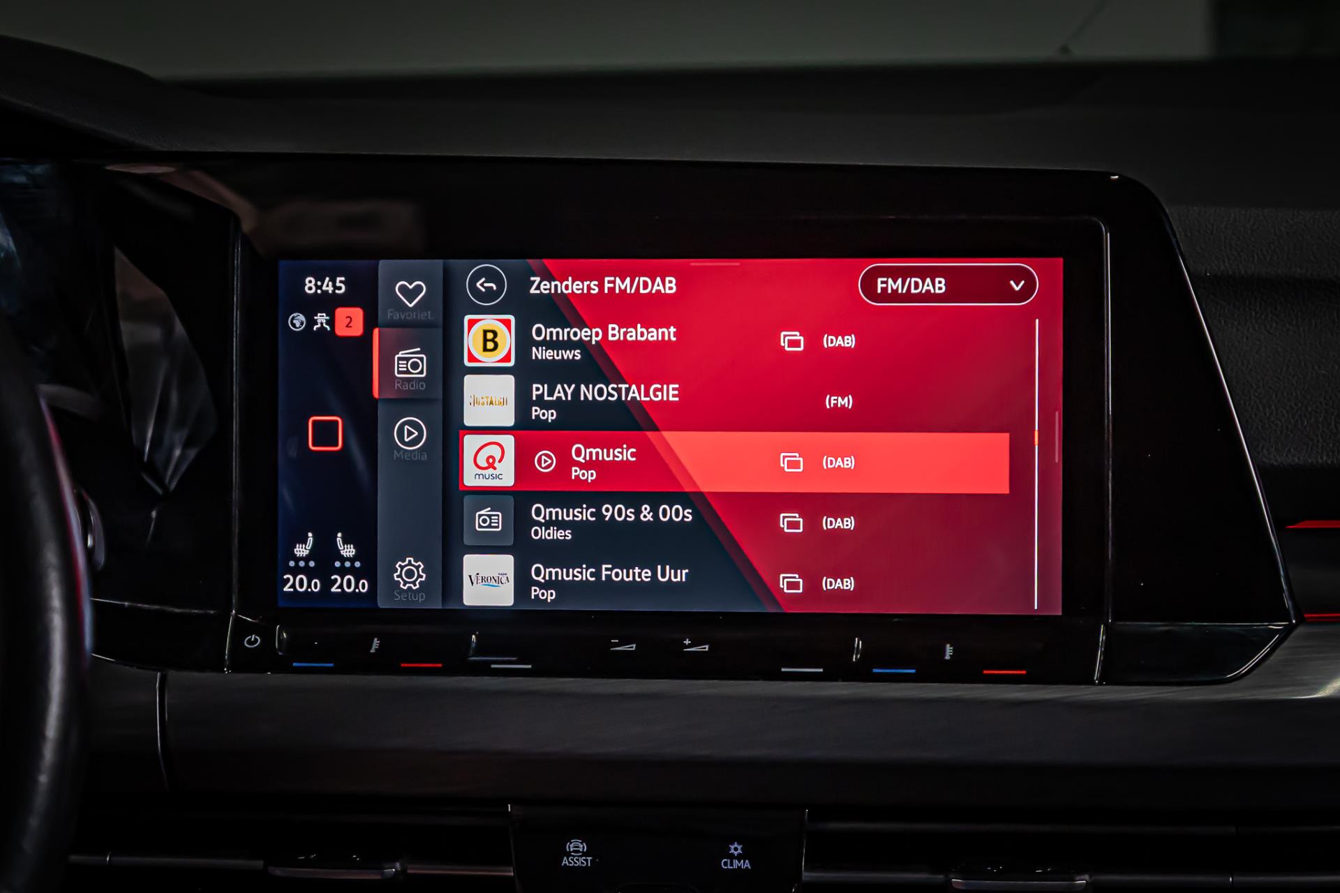 Volkswagen Golf 1.5 TSI R-Line I Stoelen met memory I Stoelverwarming I Rijklaarprijs 44499459-27.jpg | Autobedrijf van Geel