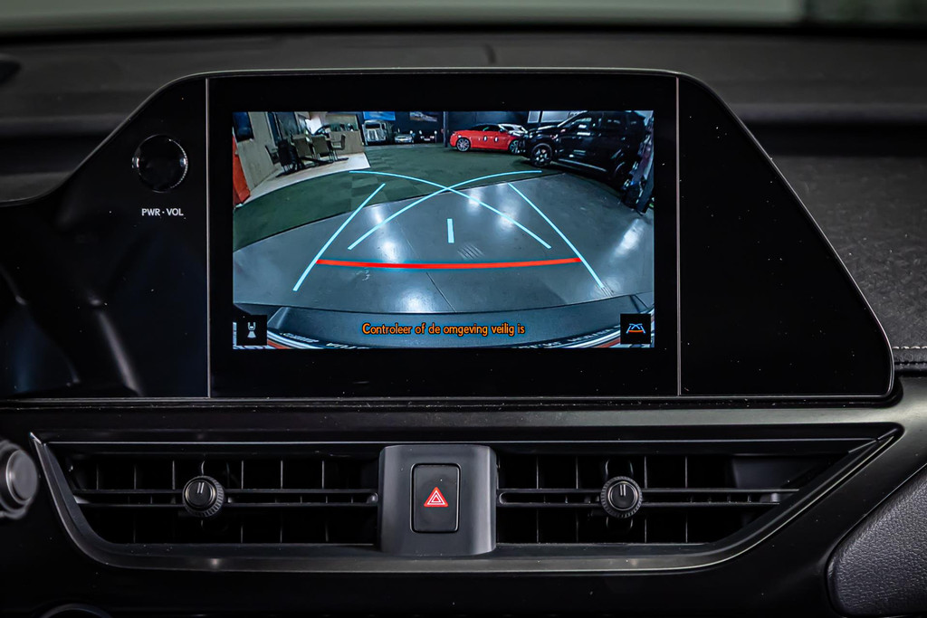 Lexus UX 250h Urban Line I Stuur&Stoel verwarming I Rijklaarprijs 44799541-23.jpg | Autobedrijf van Geel