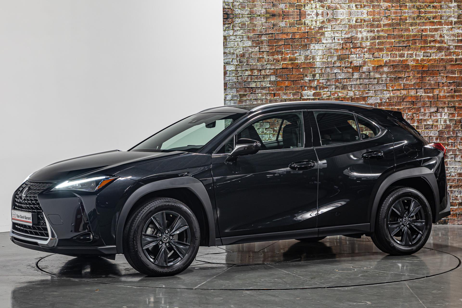 Lexus UX 250h Urban Line I Stuur&Stoel verwarming I Rijklaarprijs 44799541-8.jpg | Autobedrijf van Geel