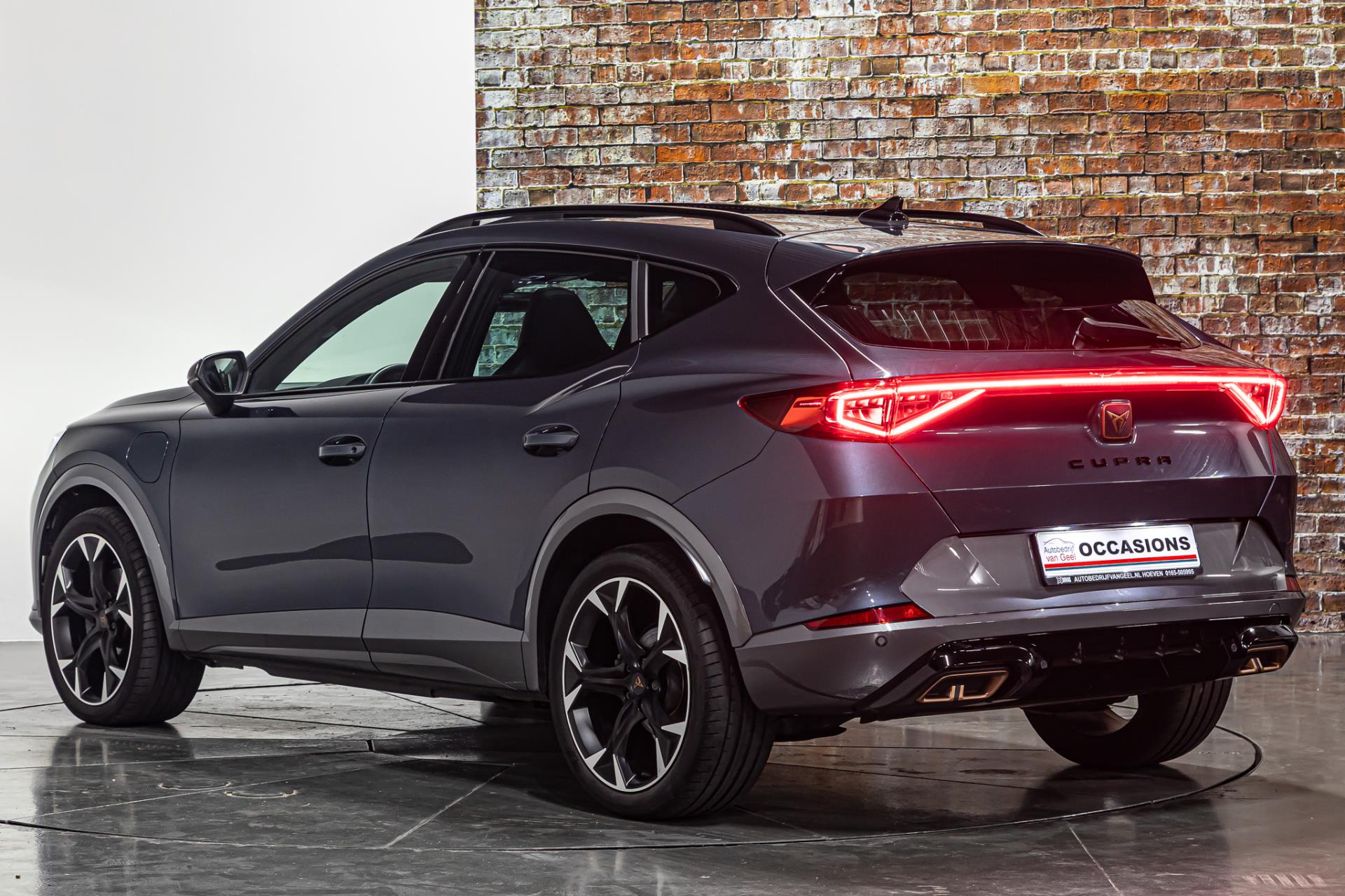 CUPRA Formentor 1.4 e-Hybrid Performance I Schuif/kantel dak I Leer pakket I Rijklaarprijs 44882224-10.jpg | Autobedrijf van Geel