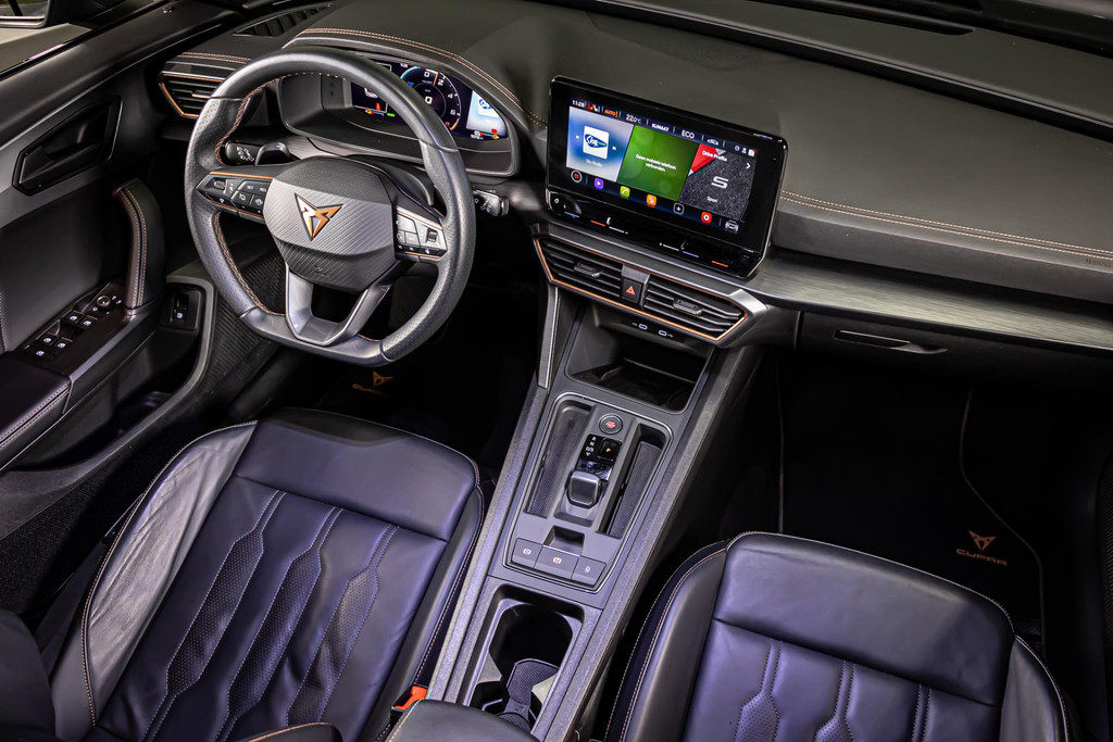 CUPRA Formentor 1.4 e-Hybrid Performance I Schuif/kantel dak I Leer pakket I Rijklaarprijs 44882224-2.jpg | Autobedrijf van Geel