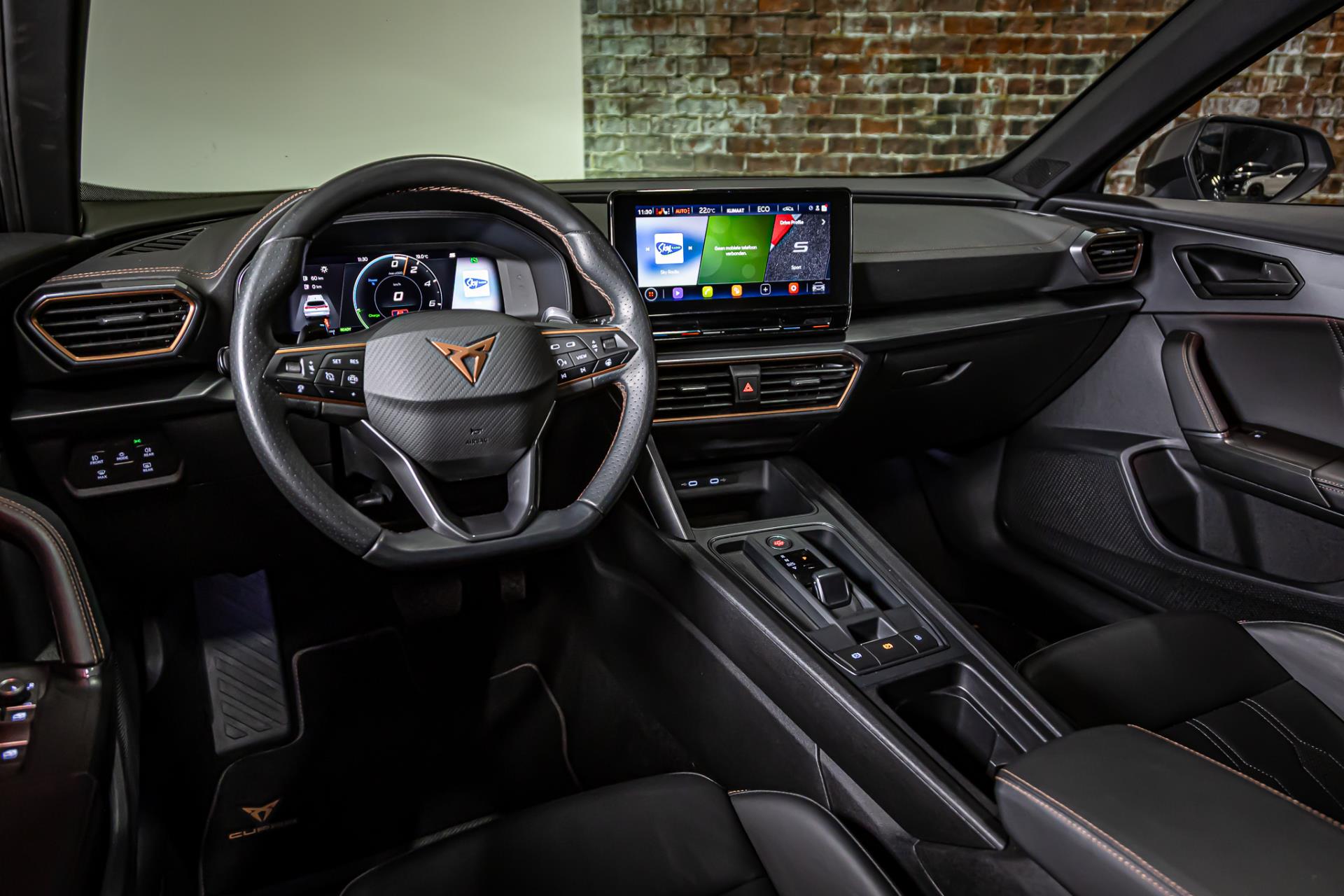 CUPRA Formentor 1.4 e-Hybrid Performance I Schuif/kantel dak I Leer pakket I Rijklaarprijs 44882224-20.jpg | Autobedrijf van Geel