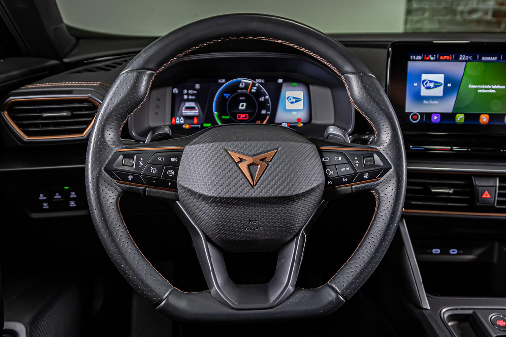 CUPRA Formentor 1.4 e-Hybrid Performance I Schuif/kantel dak I Leer pakket I Rijklaarprijs 44882224-21.jpg | Autobedrijf van Geel