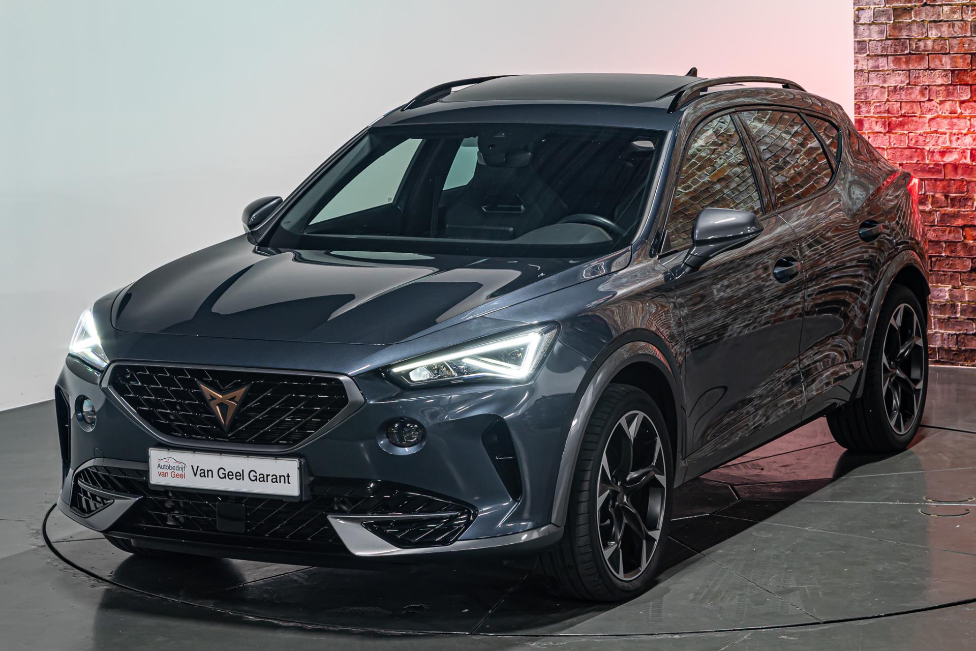 CUPRA Formentor 1.4 e-Hybrid Performance I Schuif/kantel dak I Leer pakket I Rijklaarprijs 44882224-36.jpg | Autobedrijf van Geel