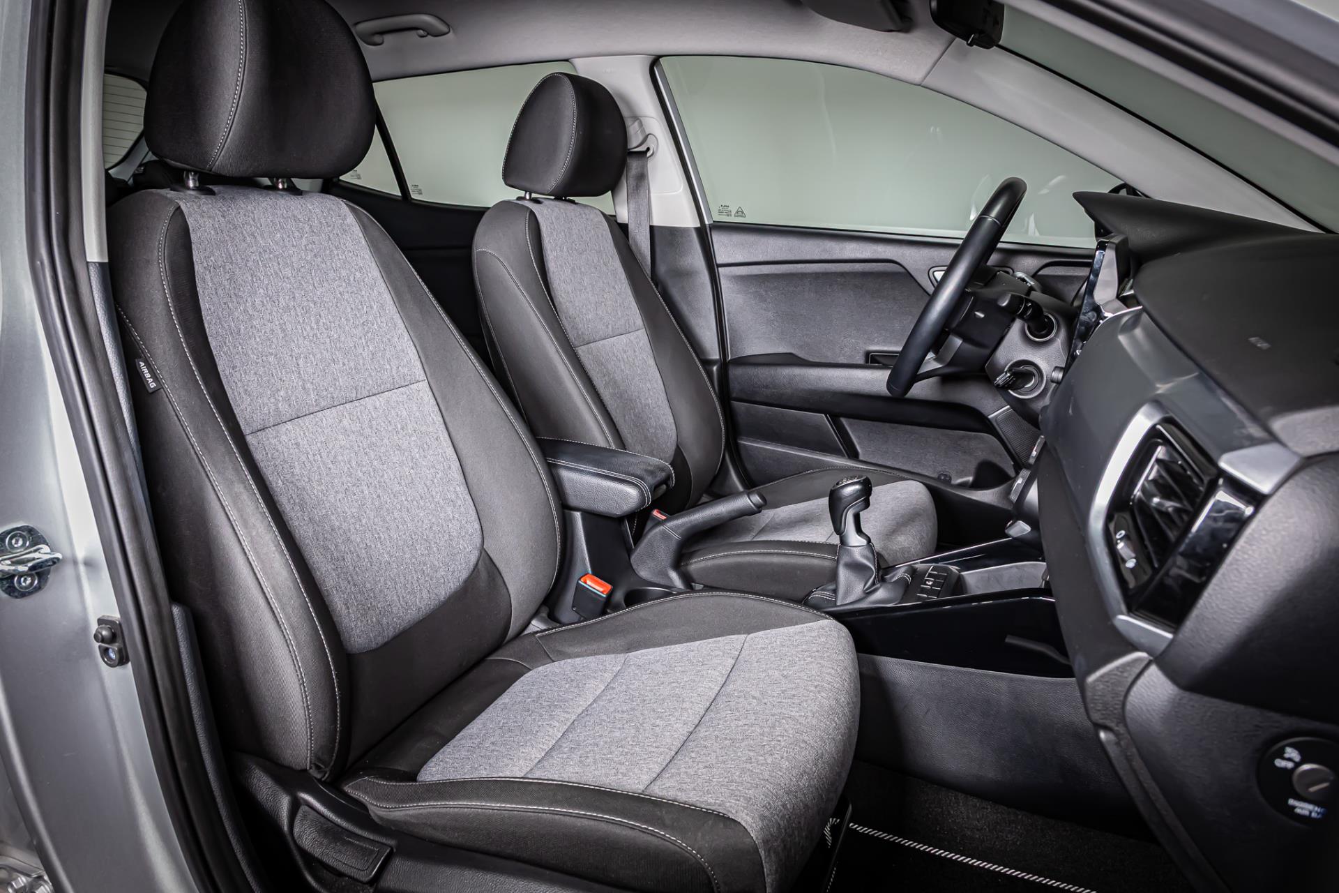 Kia Stonic 1.0 T-GDi Vision I Apple carplay I Achteruitrij camera I Rijklaarprijs 44999701-2.jpg | Autobedrijf van Geel