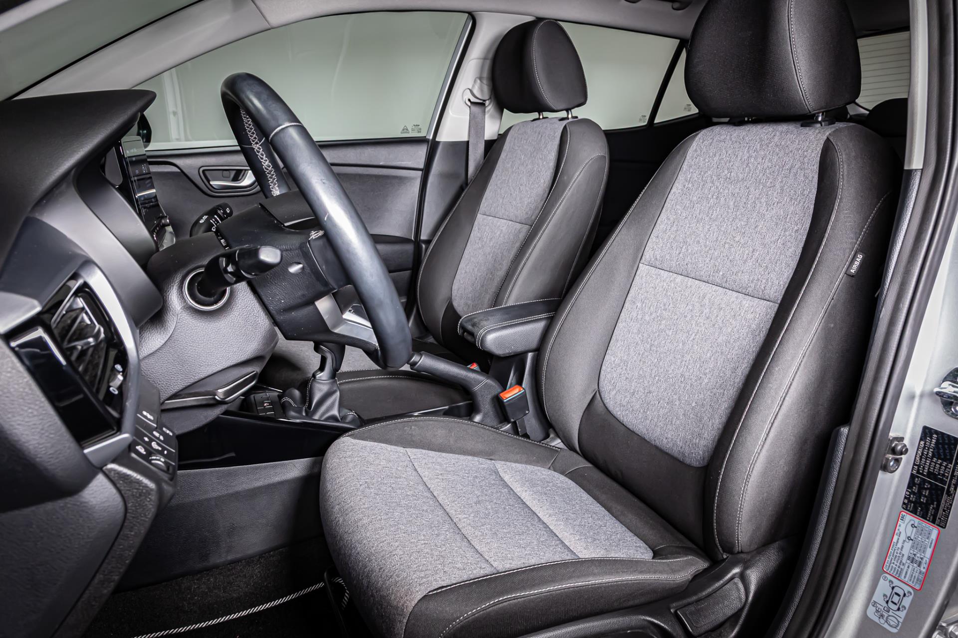 Kia Stonic 1.0 T-GDi Vision I Apple carplay I Achteruitrij camera I Rijklaarprijs 44999701-26.jpg | Autobedrijf van Geel