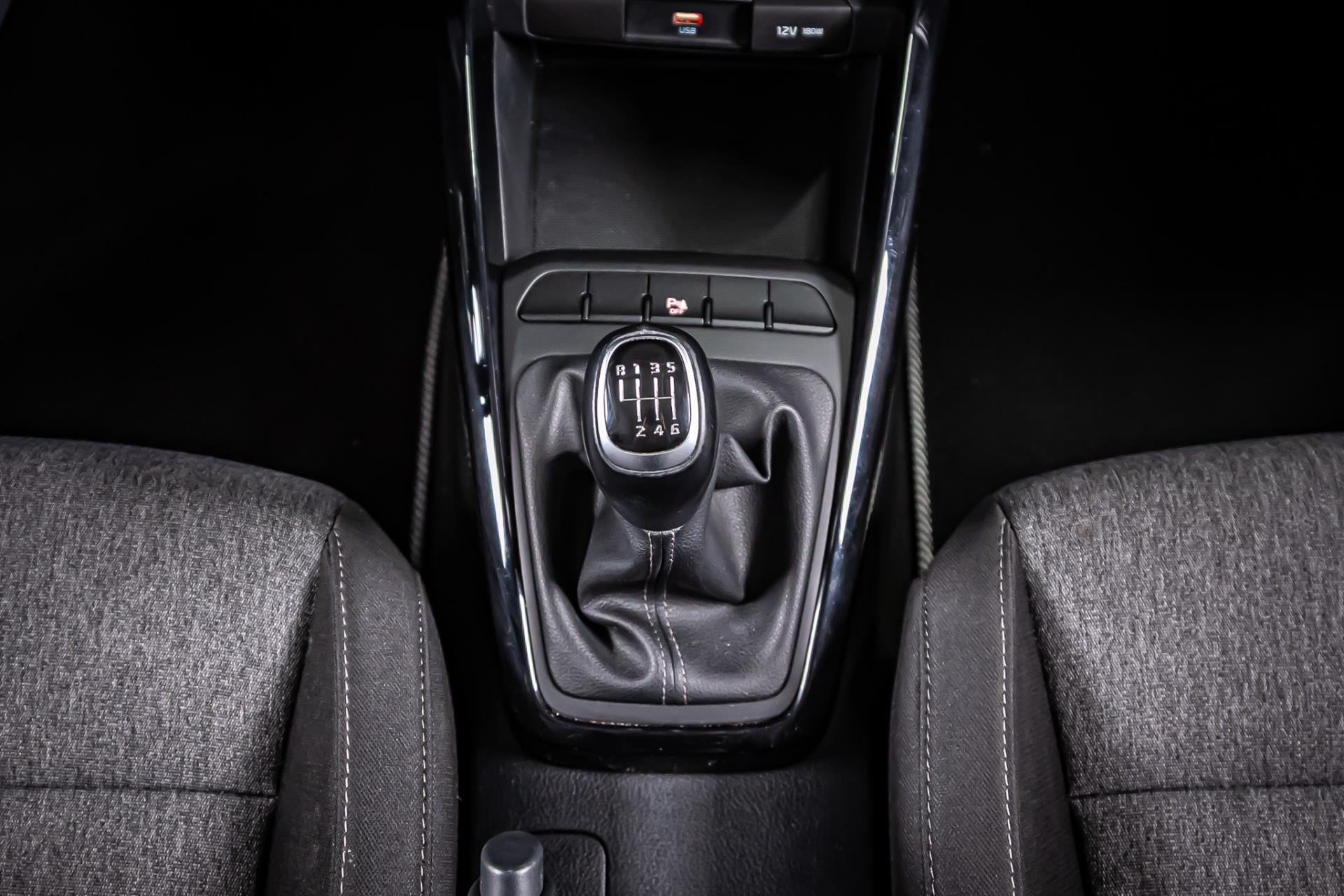 Kia Stonic 1.0 T-GDi Vision I Apple carplay I Achteruitrij camera I Rijklaarprijs 44999701-28.jpg | Autobedrijf van Geel