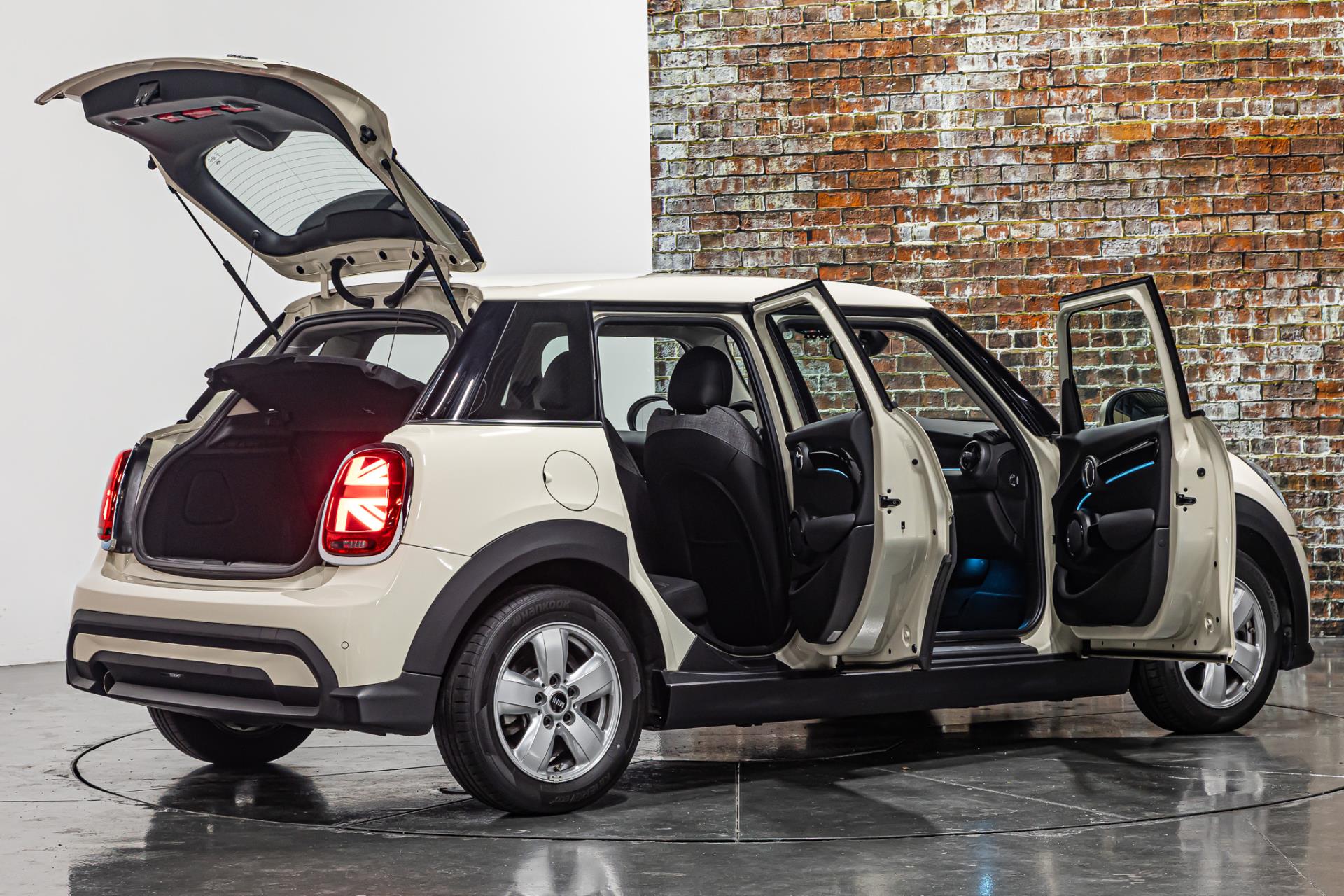 MINI Mini 1.5 One I Navi 45467706-14.jpg | Autobedrijf van Geel