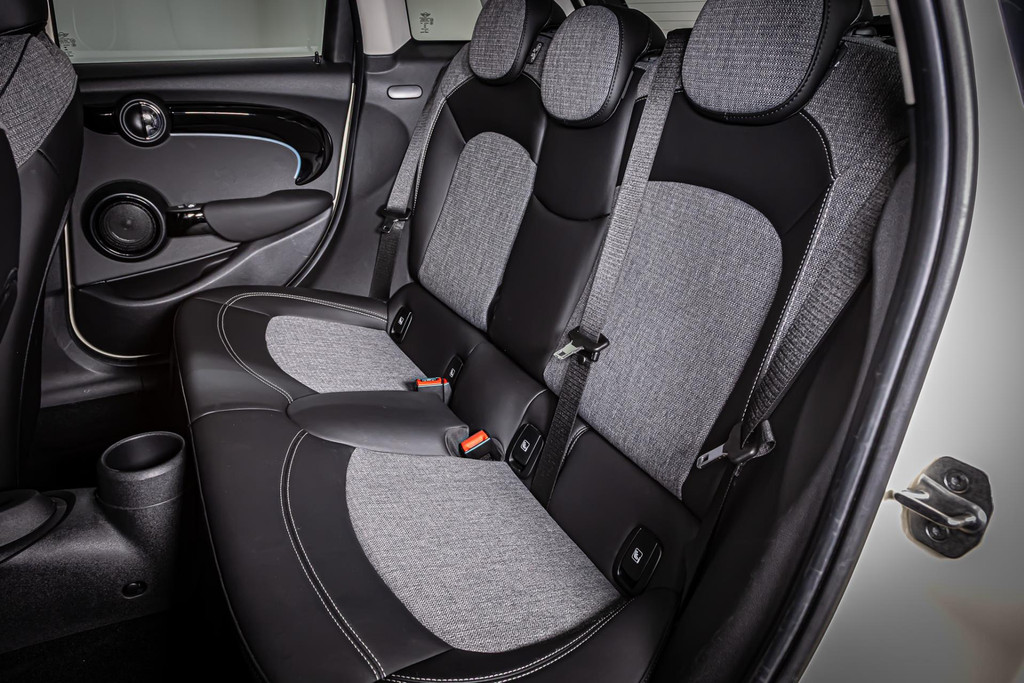 MINI Mini 1.5 One I Navi 45467706-20.jpg | Autobedrijf van Geel