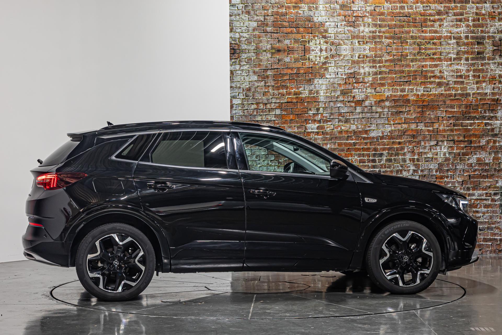 Opel Grandland 1.2 Turbo ultimate I Automaat I Achteruitrij camera I Rijklaarprijs 45755557-16.jpg | Autobedrijf van Geel