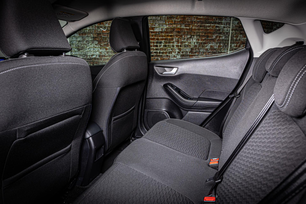 Ford Fiesta 1.0 EcoBoost Hybrid Titanium I Apple carplay I Navi I Cruise controle 46155425-18.jpg | Autobedrijf van Geel