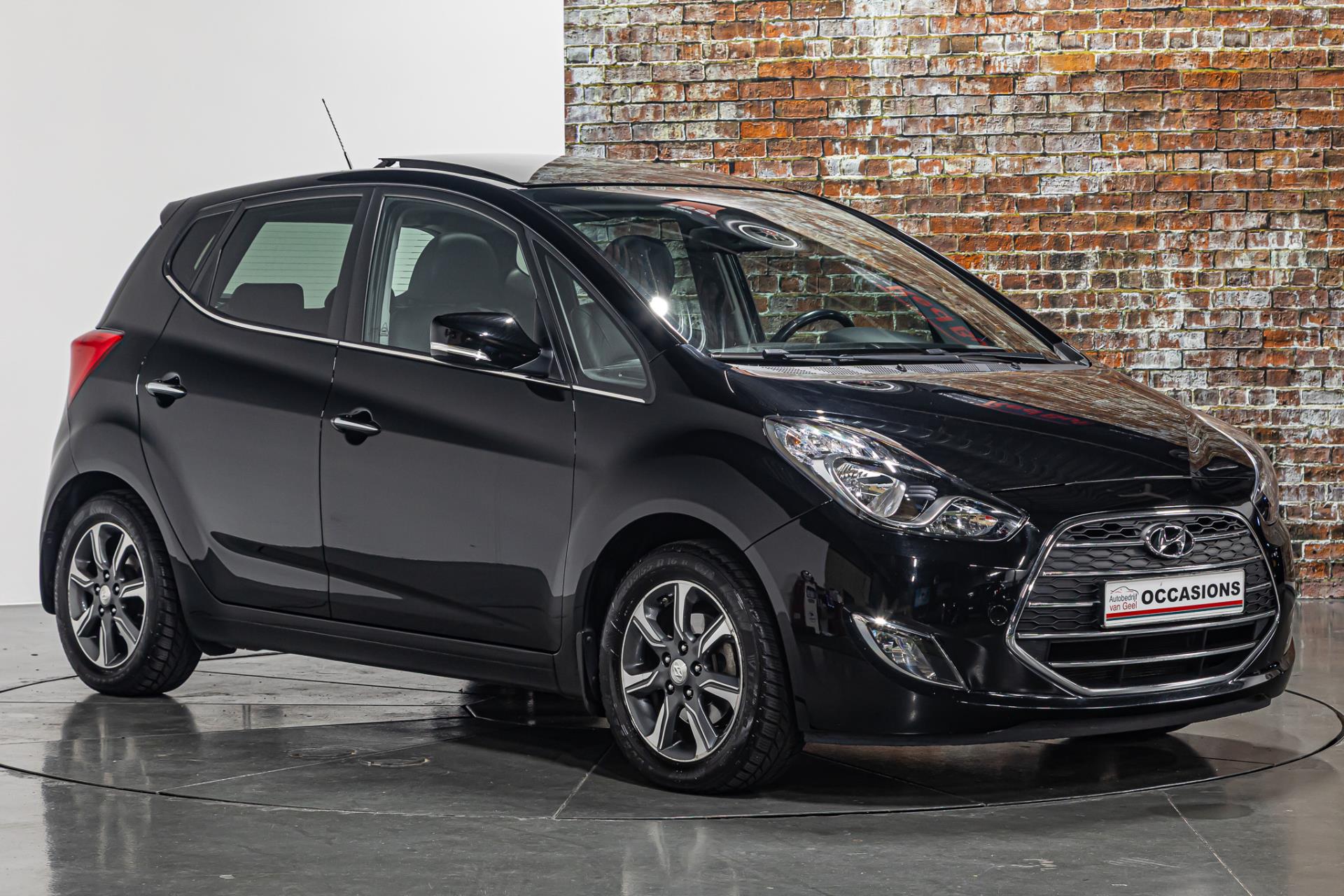 Hyundai ix20 1.6i Premium I Trekhaak I Schuif/kantel dak I Stoelverwarming 46202384-18.jpg | Autobedrijf van Geel