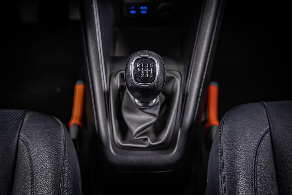 Hyundai ix20 1.6i Premium I Trekhaak I Schuif/kantel dak I Stoelverwarming 46202384-23.jpg | Autobedrijf van Geel