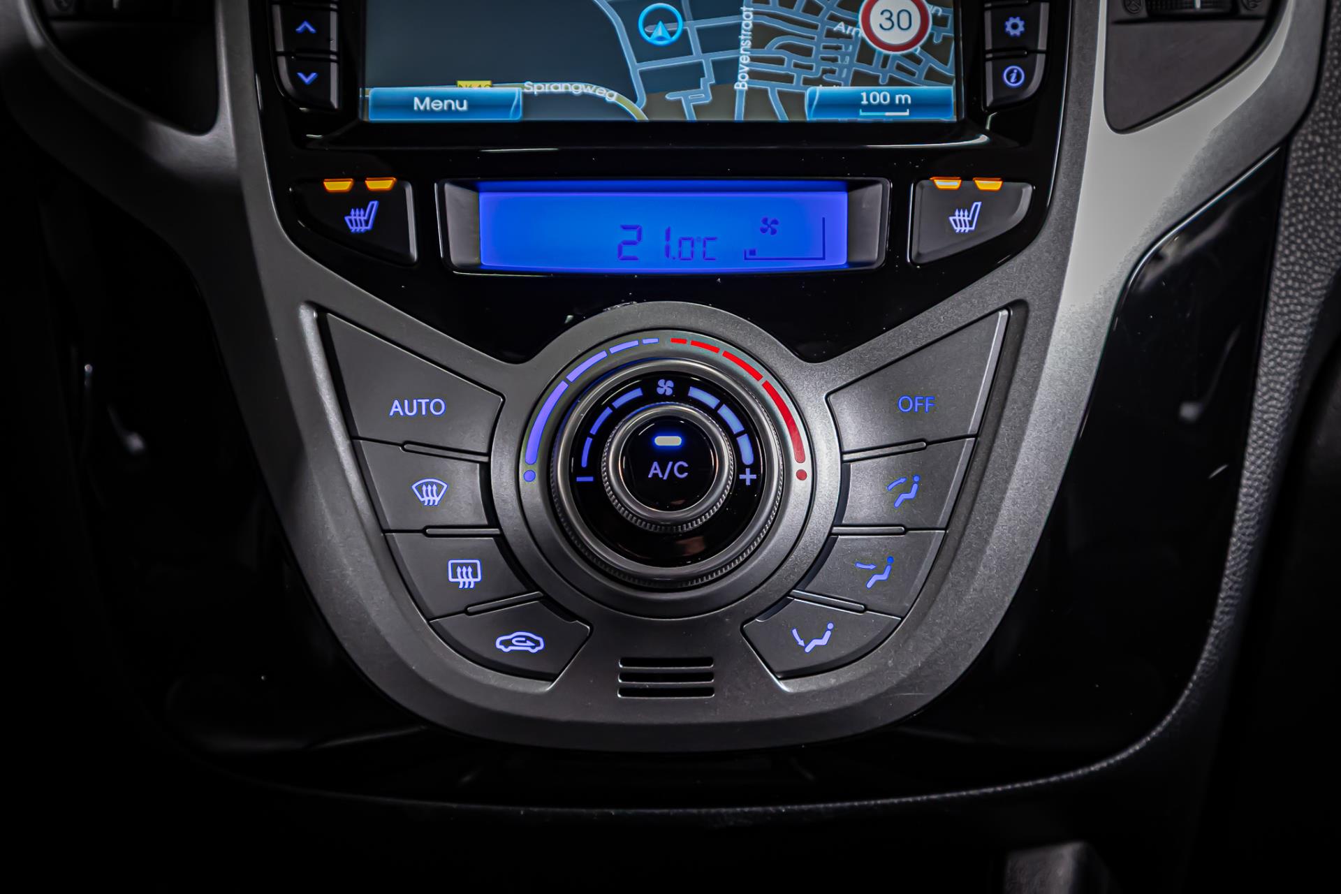 Hyundai ix20 1.6i Premium I Trekhaak I Schuif/kantel dak I Stoelverwarming 46202384-28.jpg | Autobedrijf van Geel