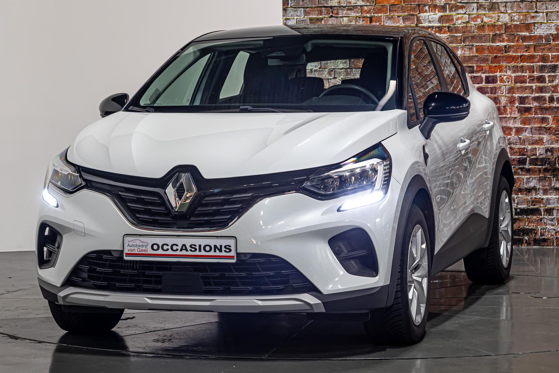 Renault Captur 1.0 TCe 90 Intens I Achteruitrij camera I Apple carplay 46891583-4.jpg | Autobedrijf van Geel