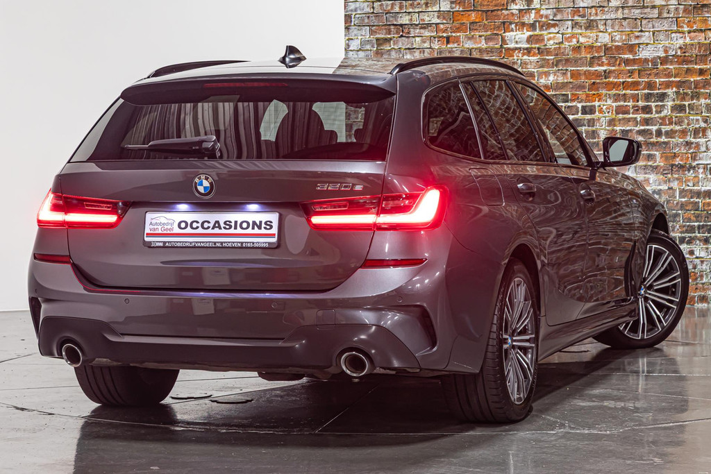 BMW 3 Serie Touring 320e M Sport I Plug in I Head up display 47053318-12.jpg | Autobedrijf van Geel
