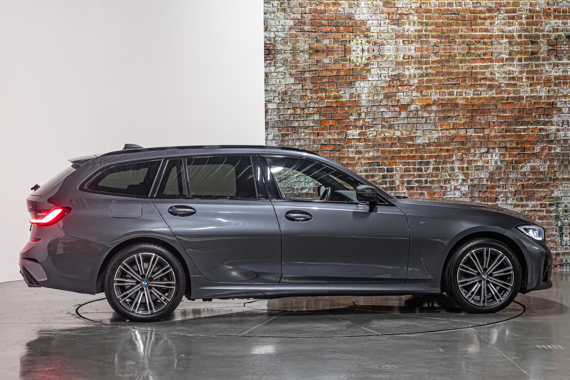 BMW 3 Serie Touring 320e M Sport I Plug in I Head up display 47053318-15.jpg | Autobedrijf van Geel