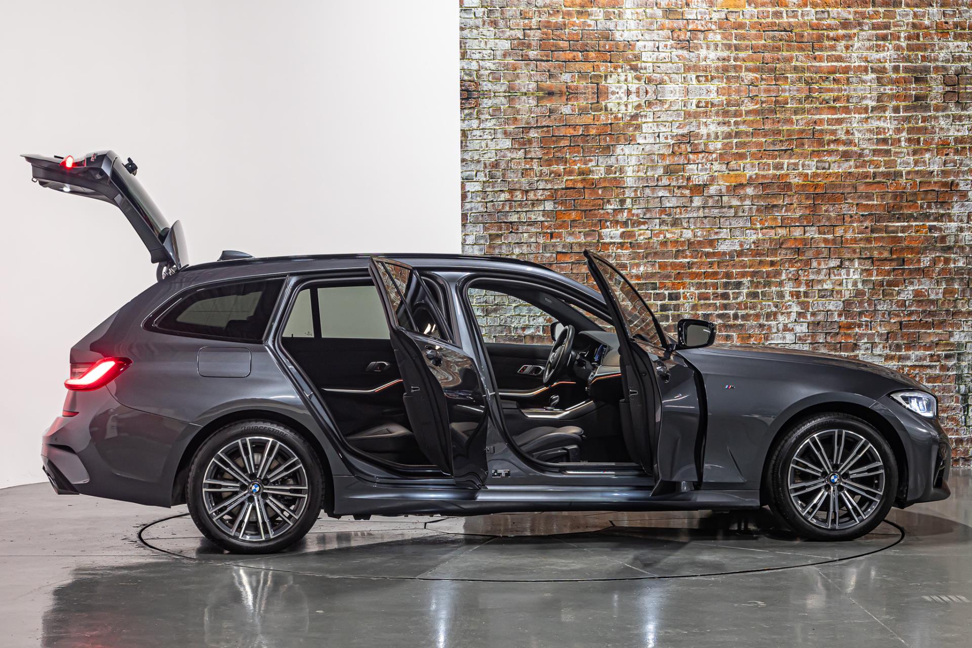 BMW 3 Serie Touring 320e M Sport I Plug in I Head up display 47053318-16.jpg | Autobedrijf van Geel