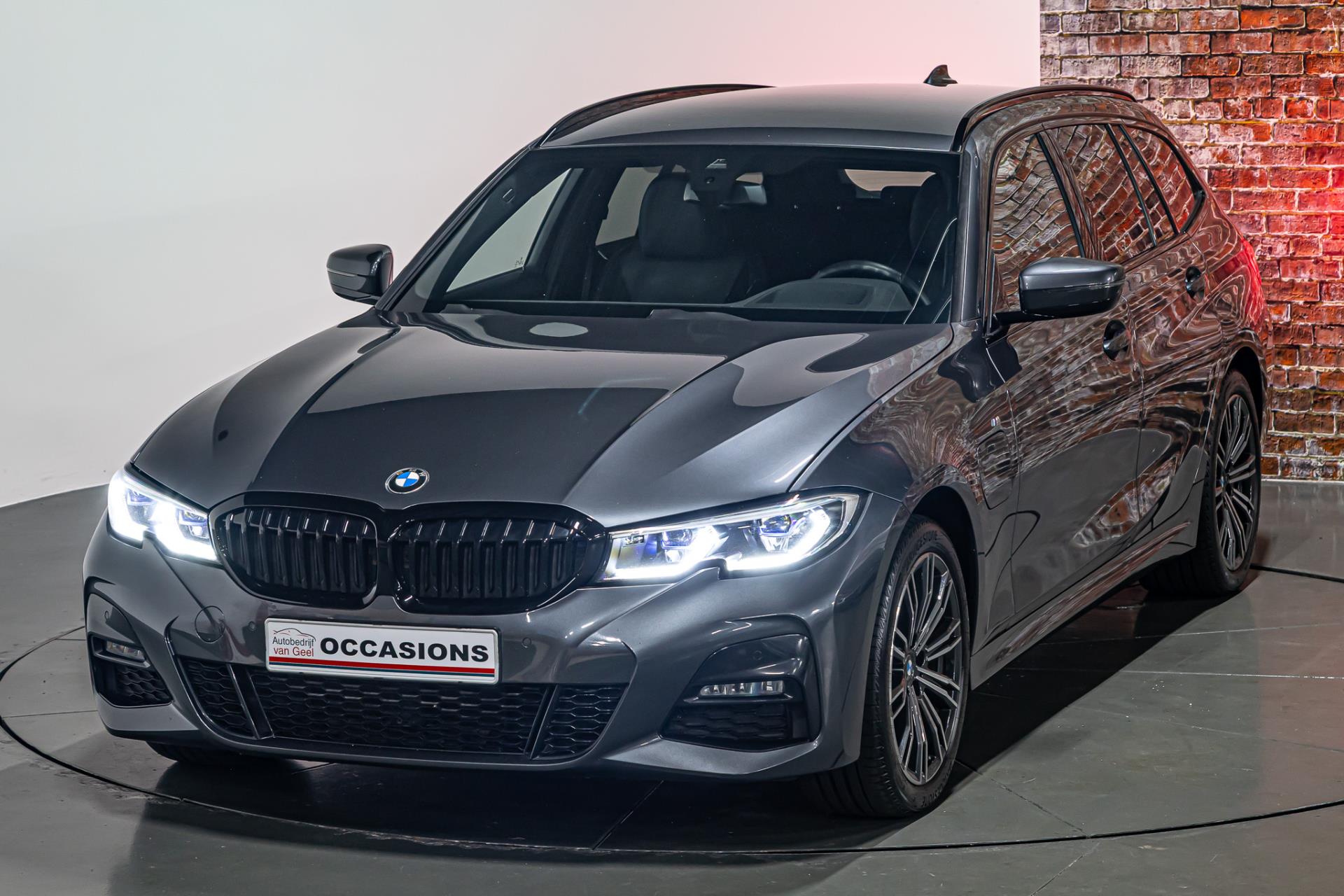 BMW 3 Serie Touring 320e M Sport I Plug in I Head up display 47053318-23.jpg | Autobedrijf van Geel