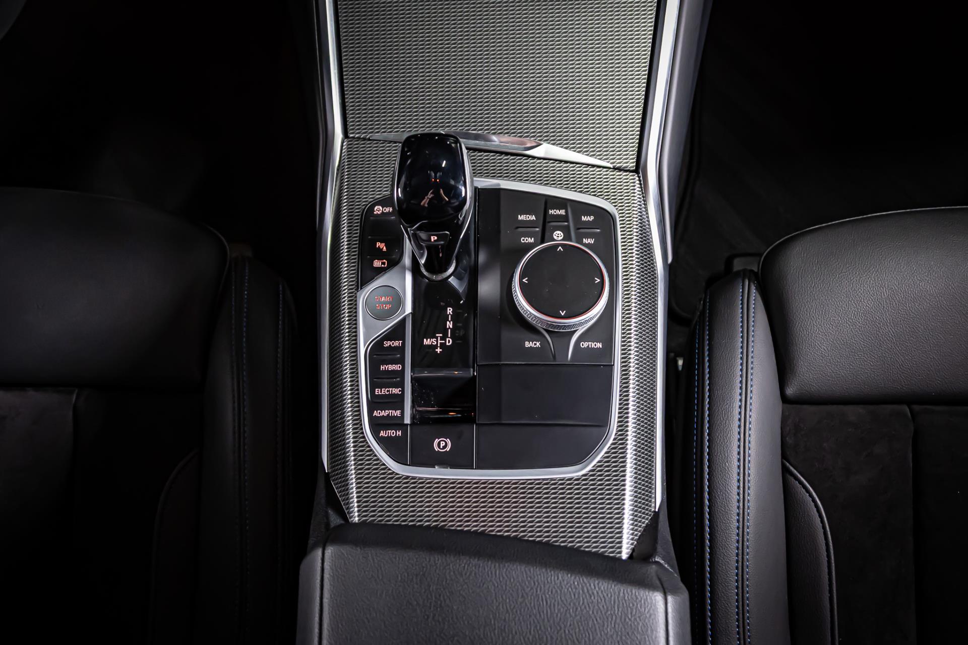 BMW 3 Serie Touring 320e M Sport I Plug in I Head up display 47053318-26.jpg | Autobedrijf van Geel