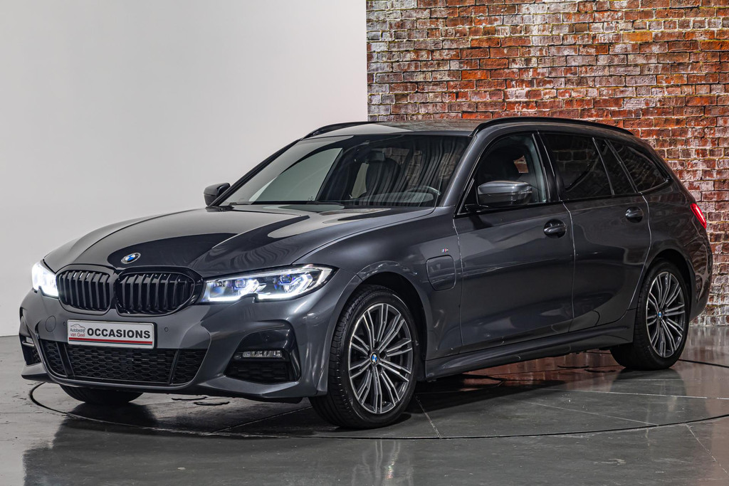 BMW 3 Serie Touring 320e M Sport I Plug in I Head up display 47053318-5.jpg | Autobedrijf van Geel