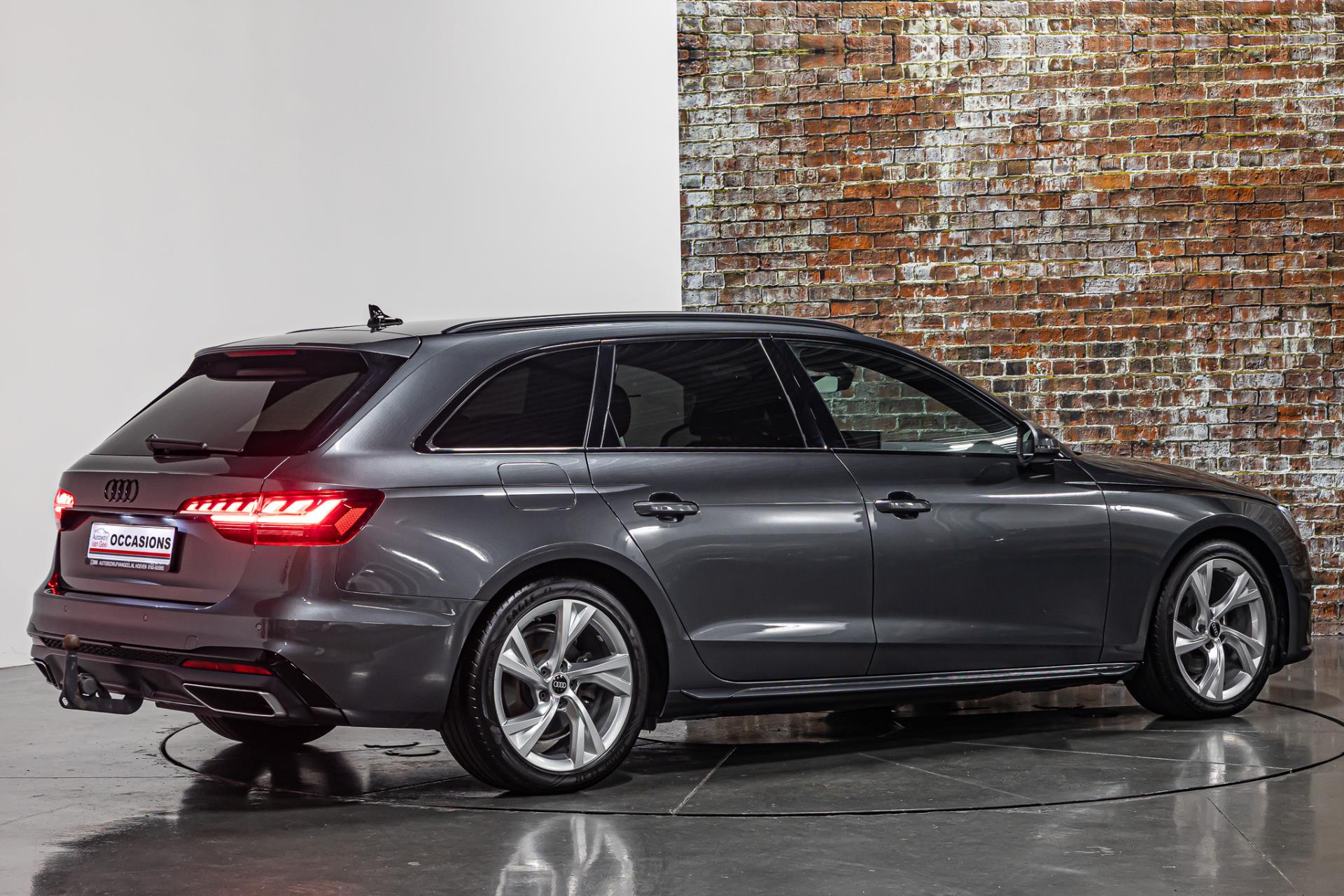 Audi A4 Avant 35 TFSI S Line I Elektrisch uitklapbare trekhaak I Automaat 47176537-14.jpg | Autobedrijf van Geel