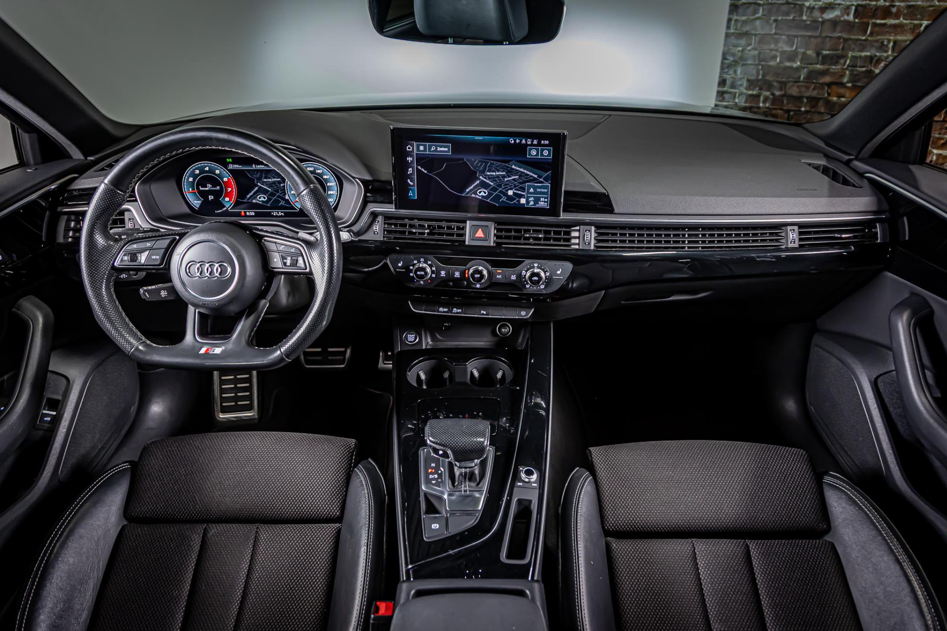 Audi A4 Avant 35 TFSI S Line I Elektrisch uitklapbare trekhaak I Automaat 47176537-3.jpg | Autobedrijf van Geel