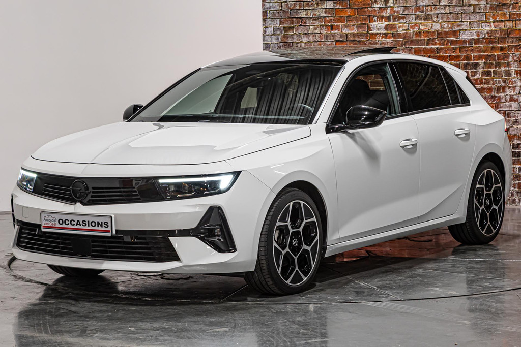 Opel Astra 1.2 Elegance I Elektrisch schuif/kantel dak I Rondom camera I Stuur&stoel verwarming 47210807-17.jpg | Autobedrijf van Geel