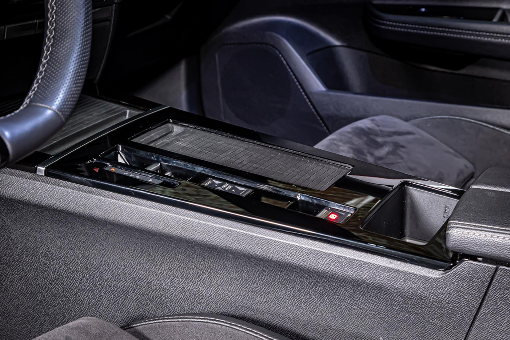 Opel Astra 1.2 Elegance I Elektrisch schuif/kantel dak I Rondom camera I Stuur&stoel verwarming 47210807-33.jpg | Autobedrijf van Geel