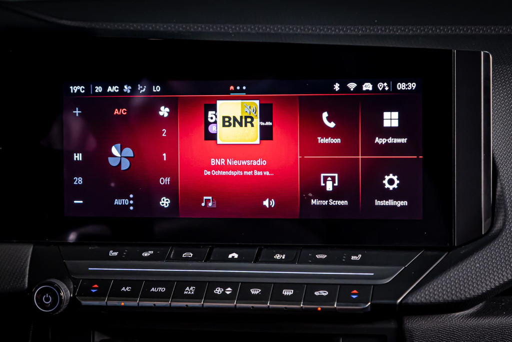 Opel Astra 1.2 Elegance I Elektrisch schuif/kantel dak I Rondom camera I Stuur&stoel verwarming 47210807-37.jpg | Autobedrijf van Geel