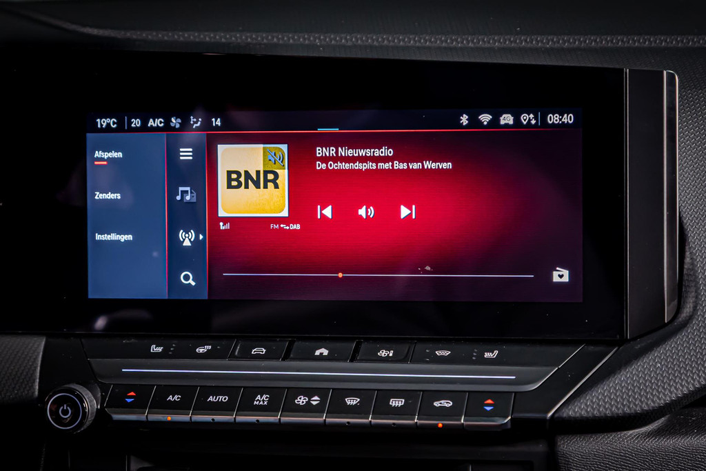 Opel Astra 1.2 Elegance I Elektrisch schuif/kantel dak I Rondom camera I Stuur&stoel verwarming 47210807-38.jpg | Autobedrijf van Geel