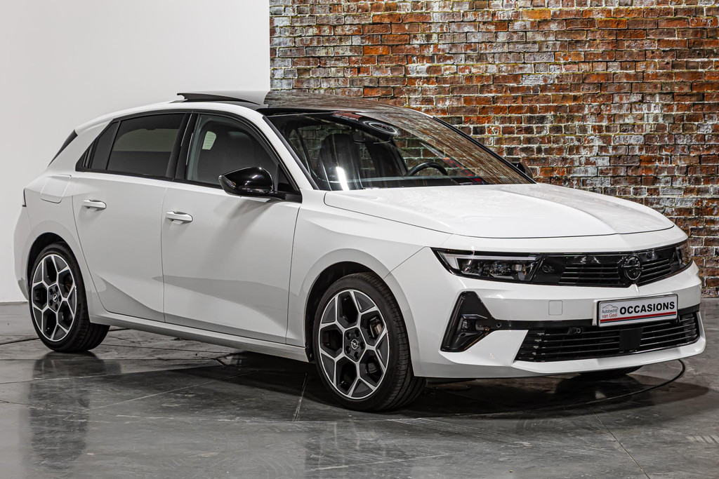 Opel Astra 1.2 Elegance I Elektrisch schuif/kantel dak I Rondom camera I Stuur&stoel verwarming 47210807-4.jpg | Autobedrijf van Geel