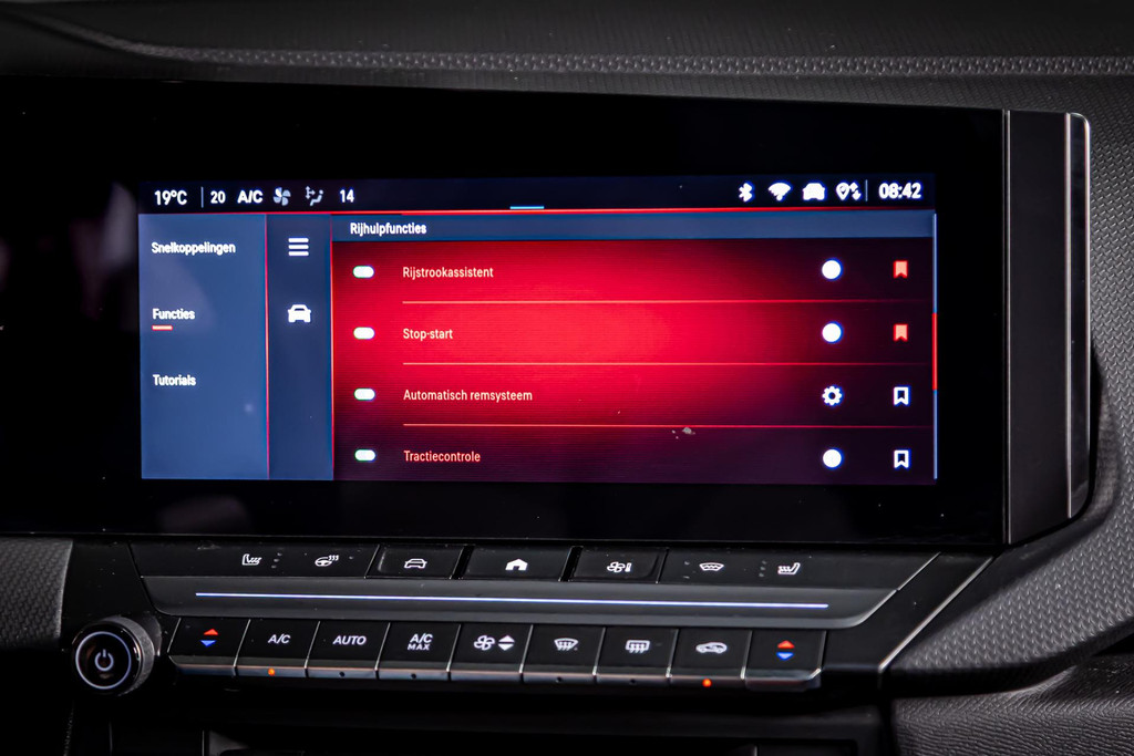 Opel Astra 1.2 Elegance I Elektrisch schuif/kantel dak I Rondom camera I Stuur&stoel verwarming 47210807-43.jpg | Autobedrijf van Geel