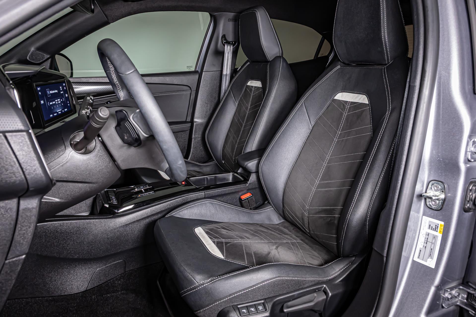 Opel Mokka 1.2 Turbo ultimate I Automaat I Apple carplay I Rijklaarprijs 47376251-32.jpg | Autobedrijf van Geel