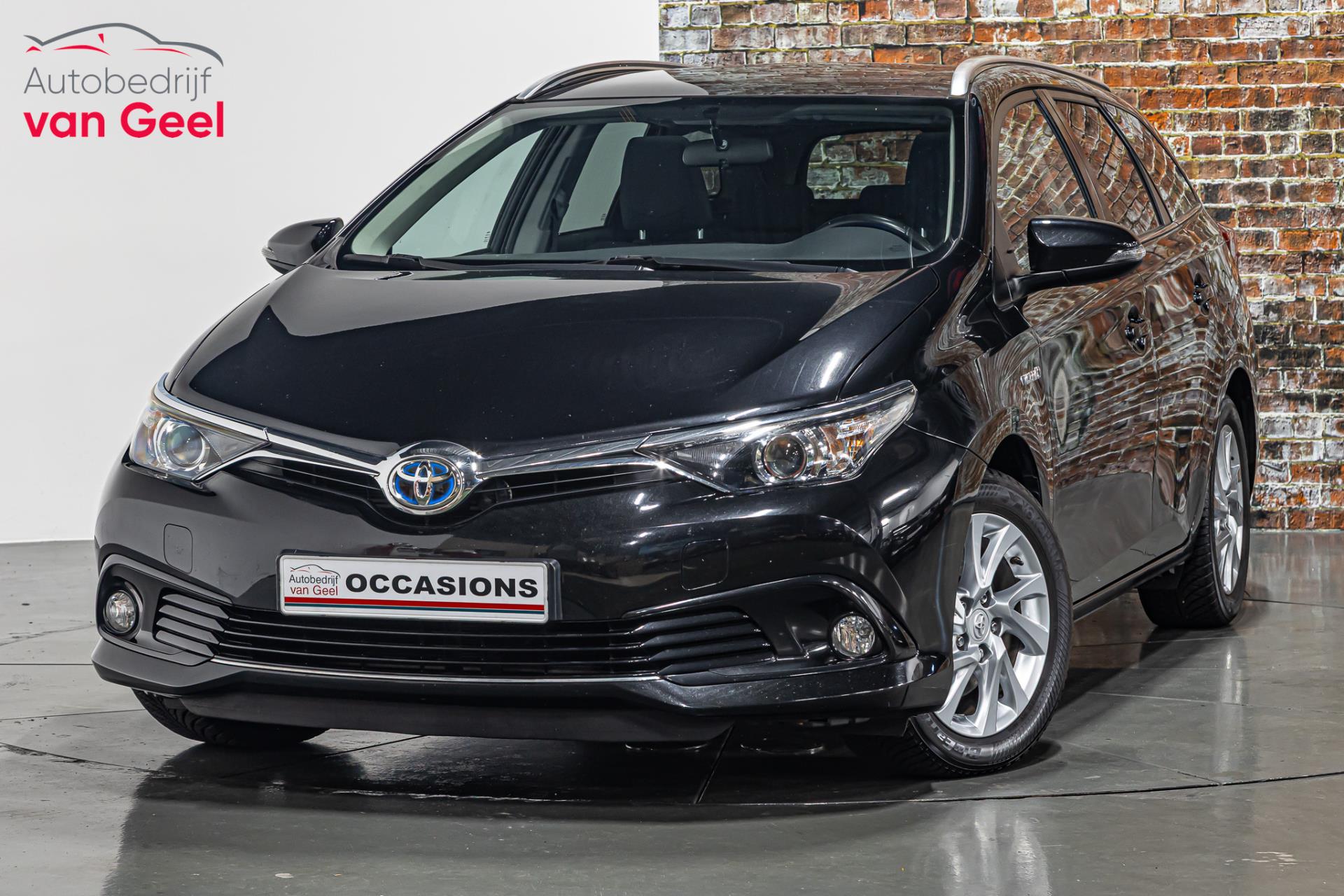 Toyota Auris 1.8 Hybrid Lease Pro I Achteruitrij camera I Cruise controle 47547122-0.jpg | Autobedrijf van Geel