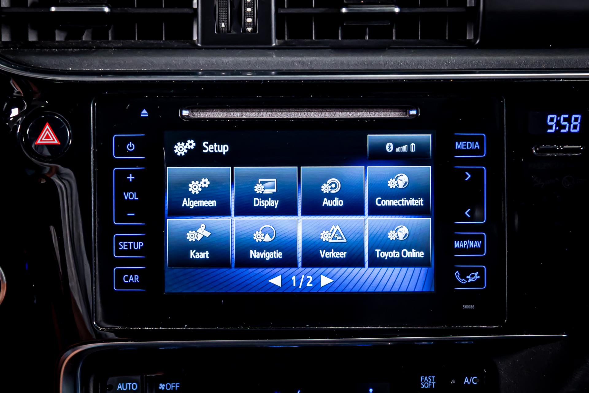 Toyota Auris 1.8 Hybrid Lease Pro I Achteruitrij camera I Cruise controle 47547122-21.jpg | Autobedrijf van Geel