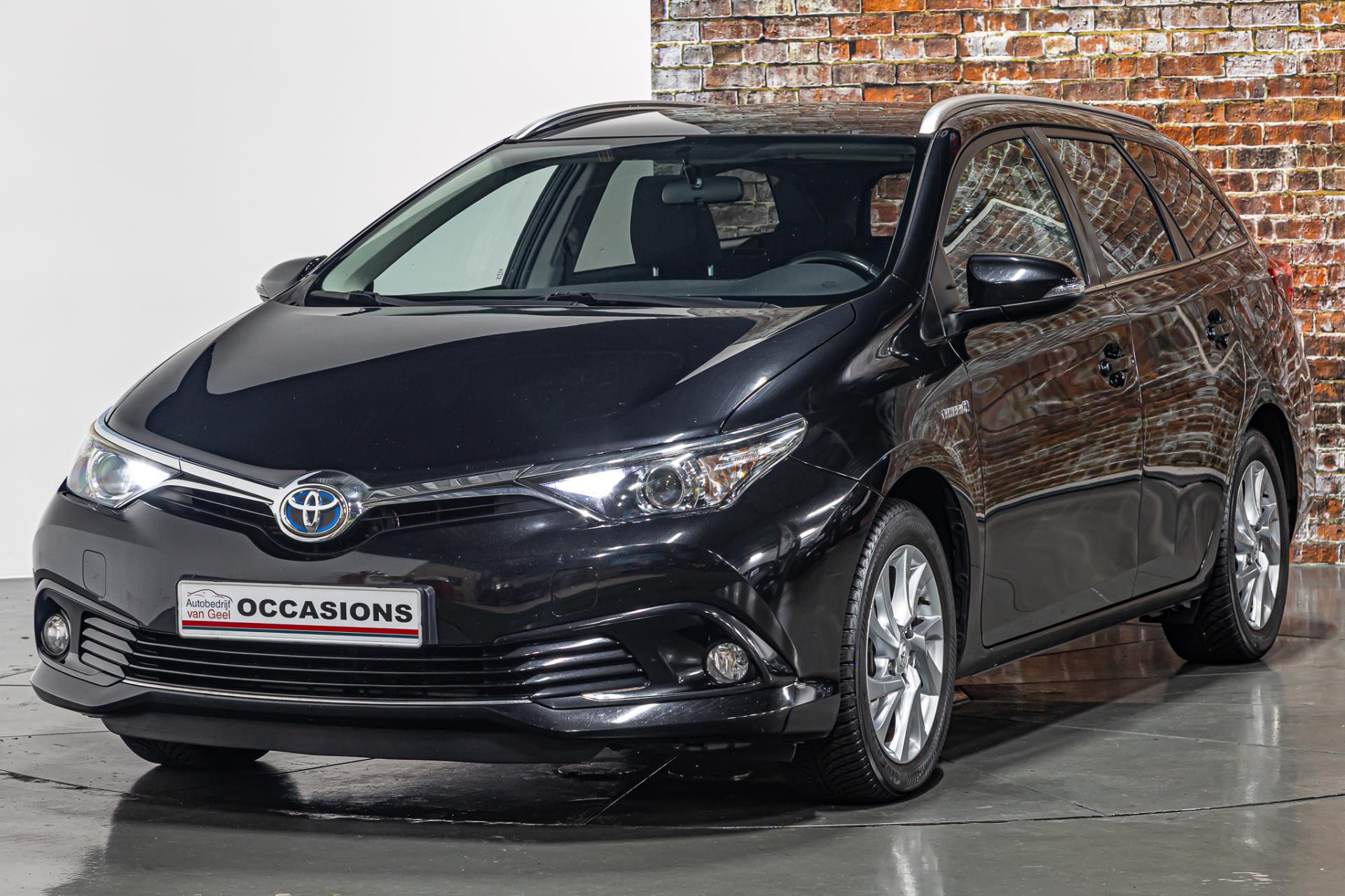 Toyota Auris 1.8 Hybrid Lease Pro I Achteruitrij camera I Cruise controle 47547122-5.jpg | Autobedrijf van Geel