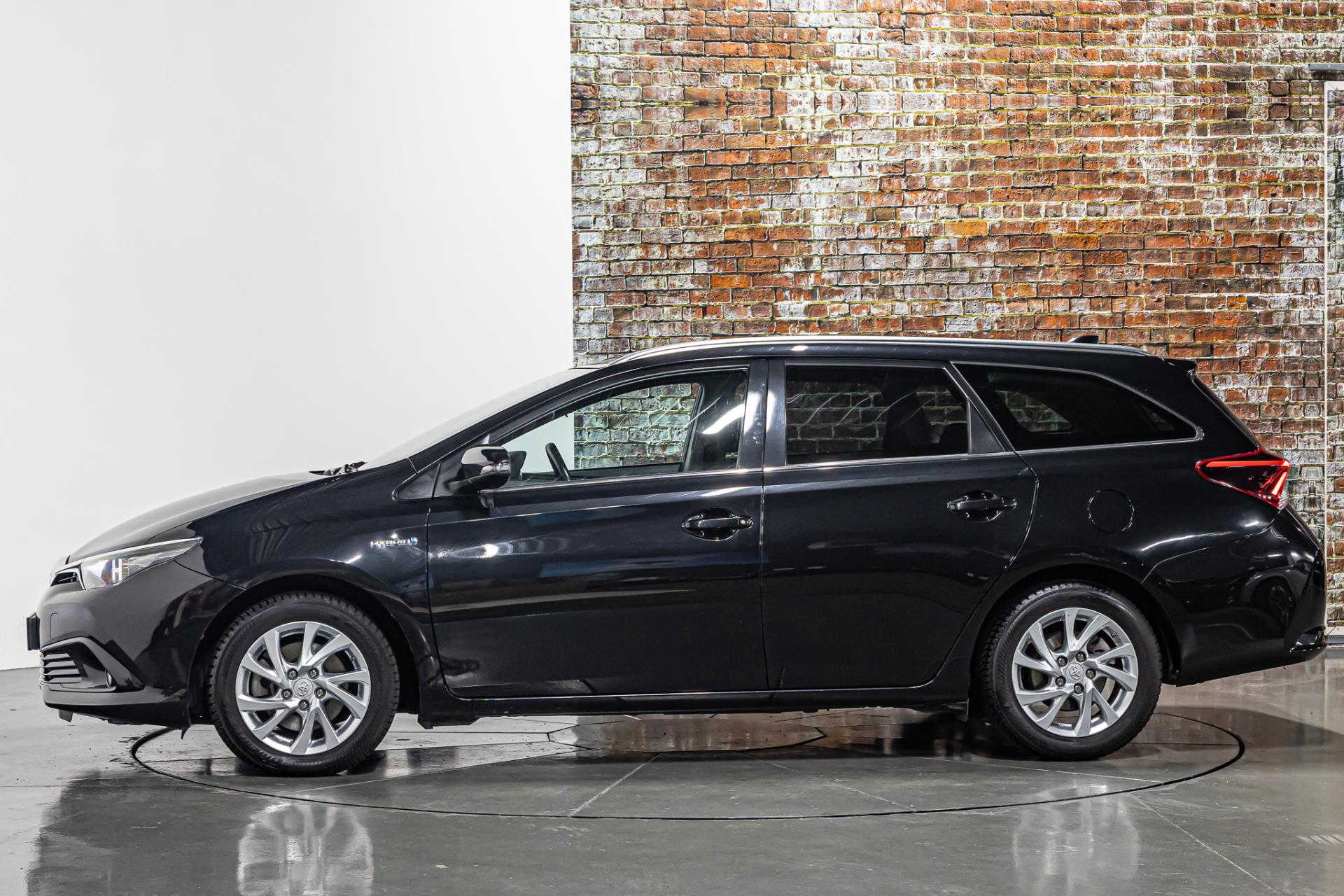 Toyota Auris 1.8 Hybrid Lease Pro I Achteruitrij camera I Cruise controle 47547122-8.jpg | Autobedrijf van Geel