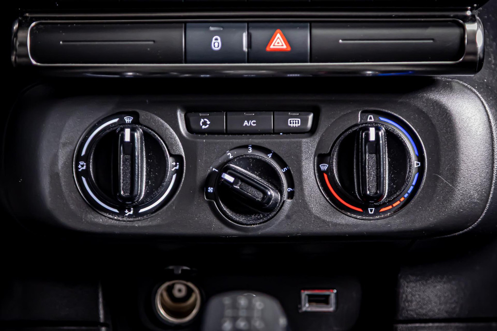 Citroën C3 1.2 PureTech Feel I Trekhaak I Cruise controle I Rijklaarprijs 47562902-22.jpg | Autobedrijf van Geel