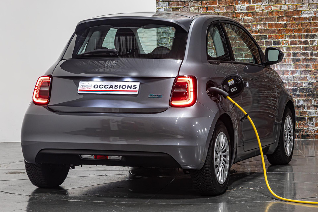 Fiat 500 E Icon Limousine 42 kWh I Apple carplay I Cruise controle 47670050-13.jpg | Autobedrijf van Geel
