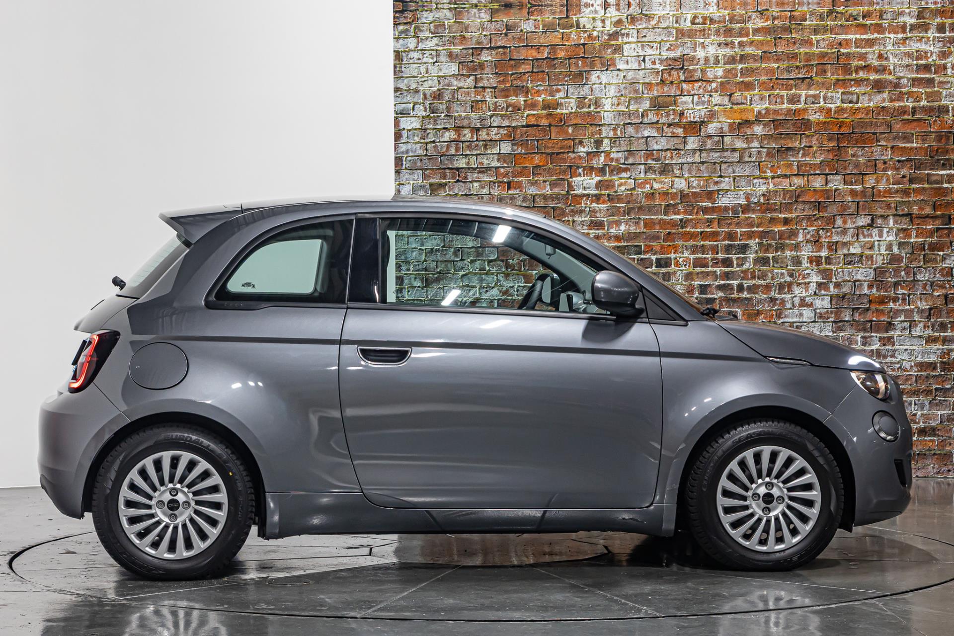 Fiat 500 E Icon Limousine 42 kWh I Apple carplay I Cruise controle 47670050-17.jpg | Autobedrijf van Geel