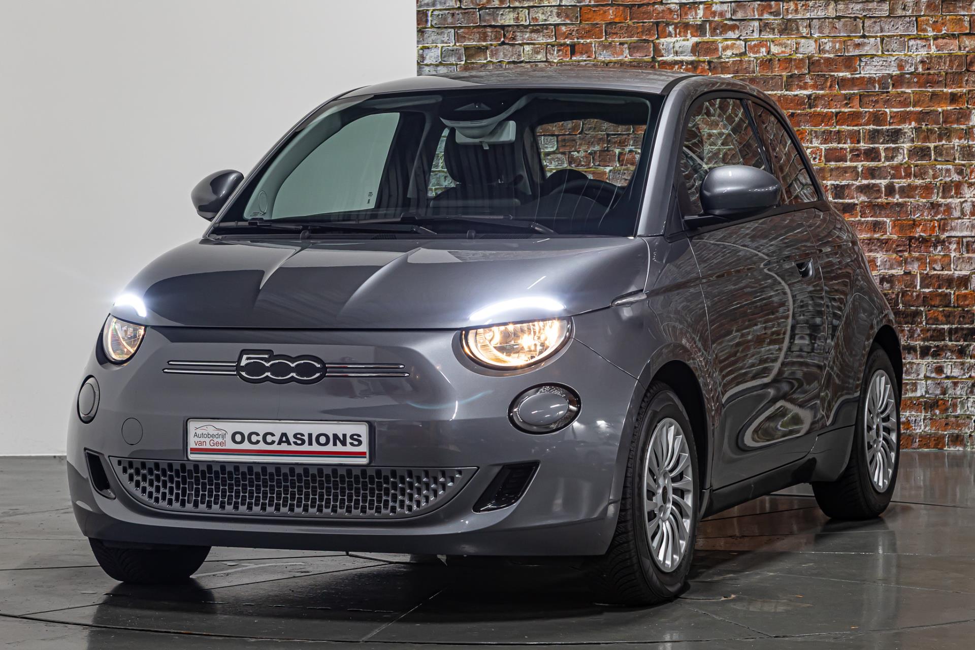 Fiat 500 E Icon Limousine 42 kWh I Apple carplay I Cruise controle 47670050-5.jpg | Autobedrijf van Geel