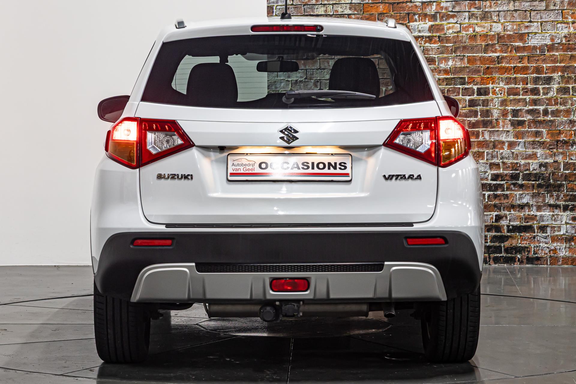 Suzuki Vitara 1.6 Exclusive I Afneembare trekhaak I Achteruitrij camera 47812419-10.jpg | Autobedrijf van Geel