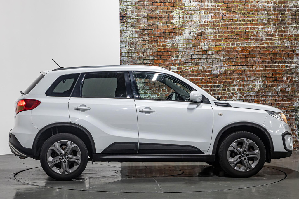 Suzuki Vitara 1.6 Exclusive I Afneembare trekhaak I Achteruitrij camera 47812419-15.jpg | Autobedrijf van Geel