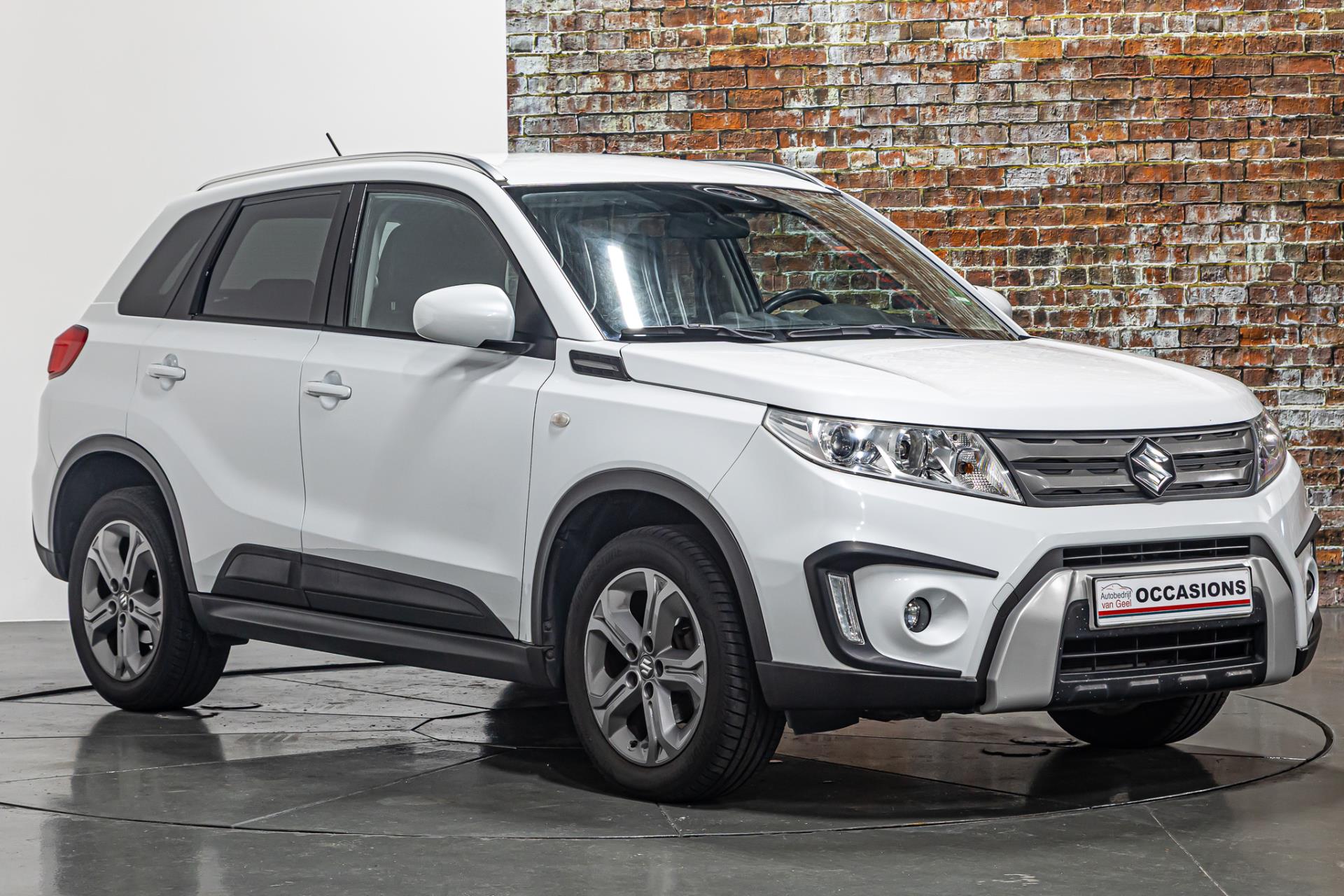 Suzuki Vitara 1.6 Exclusive I Afneembare trekhaak I Achteruitrij camera 47812419-16.jpg | Autobedrijf van Geel