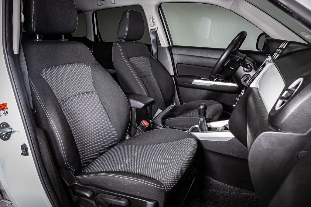 Suzuki Vitara 1.6 Exclusive I Afneembare trekhaak I Achteruitrij camera 47812419-17.jpg | Autobedrijf van Geel