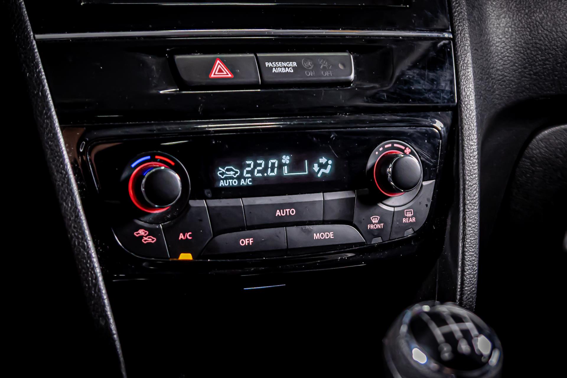 Suzuki Vitara 1.6 Exclusive I Afneembare trekhaak I Achteruitrij camera 47812419-18.jpg | Autobedrijf van Geel